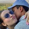 Larissa Manoela reuniu fotos em diferentes lugares com Leo Cidade para homenageá-lo no primeiro ano de namoro