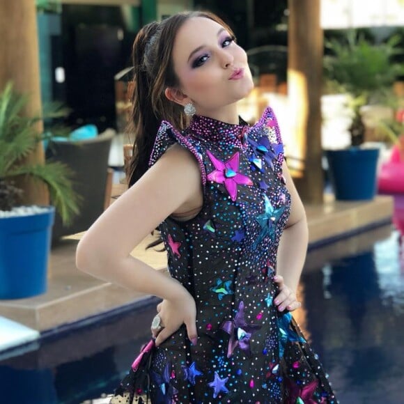 Em janeiro, Larissa Manoela se apresentou no Fest Verão Sergipe, em Aracaju