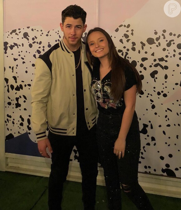 Em junho, Larissa Manoela tietou Nick Jonas no VillaMix
