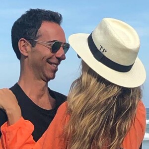 Ticiane Pinheiro e César Tralli estão de férias na Bahia: 'Rafinha vai ter um irmãozinho (a)'