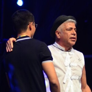 Lulu Santos se declarou ao noivo, Clebson Teixeira: 'Palavras não descrevem, mas podem tentar: 'Eu não vivi com mais ninguém o que experimento com você''