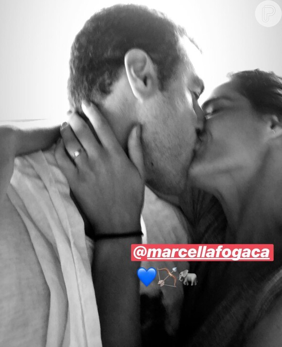 Joaquim Lopes posta foto no Stories dando beijão em nova namorada