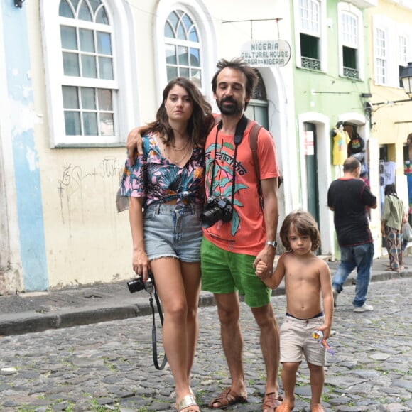 Assim como Sophie e Daniel, Julio e Elen levaram o filho para o passeio no Pelourinho