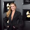Looks do Grammy Awards: Miley Cyrus vestindo Mugler