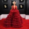 Looks do Grammy Awards: Bebe Rexha vestindo Monsoori