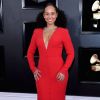 Looks do Grammy Awards 2019: Alicia Keys apostou no longo com decote e botões