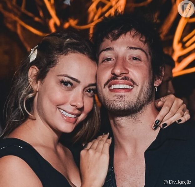 Vem Casamento Carol Dantas E Vinicius Martinez Revelam Noivado Purepeople