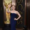 A atriz Amy Adams concorreu ao prêmio de Melhor Atriz, por sua atuação em 'Trapaça', na 86ª edição do Oscar, em 2014. Para a noite, a atriz escolheu um longo azul escuro, da Gucci e arrematou o look com joias Tifany & Co.