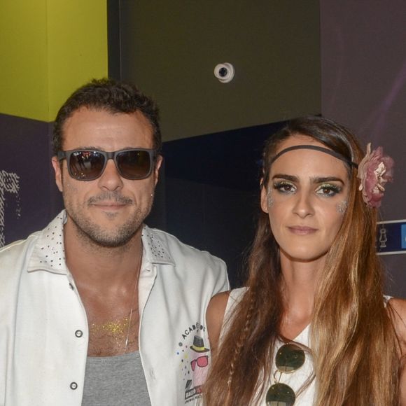 Joaquim Lopes e Marcella Fogaça curtem Bloco Baixa Augusta, em Sao Paulo, neste domingo, 24 de fevereiro de 2019