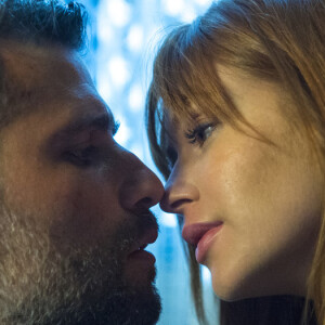 Enquanto isso, Luz (Marina Ruy Barbosa) volta a beijar Gabriel (Bruno Gagliasso) nos próximos capítulos da novela 'O Sétimo Guardião'