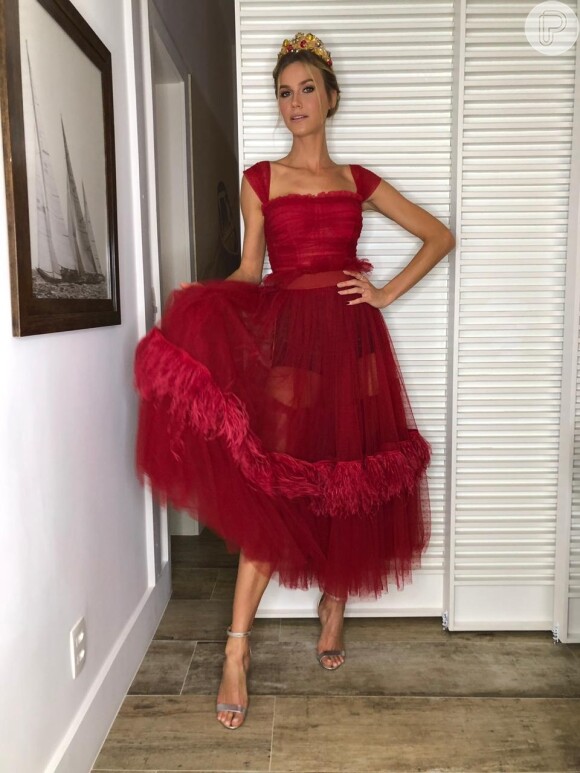 Renata Kuerten escolheu um Dolce e Gabbana para o baile do Copacabana Palace