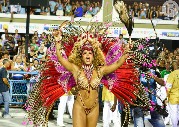 Bianca Monteiro é rainha de bateria da Portela, terceira escola de samba a desfilar na segunda-feira (4) no Carnaval 2019 do Rio de Janeiro.