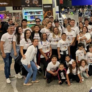 Wesley Safadão viajou com a família para Orlando nesta quinta-feira, 7 de março de 2019