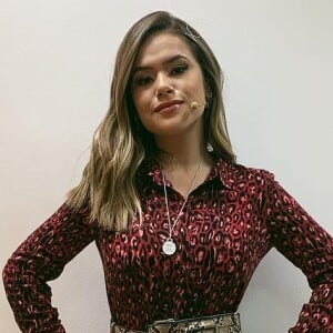 Maisa Silva gosta de combinar botas com vestidos curtos e estilosos