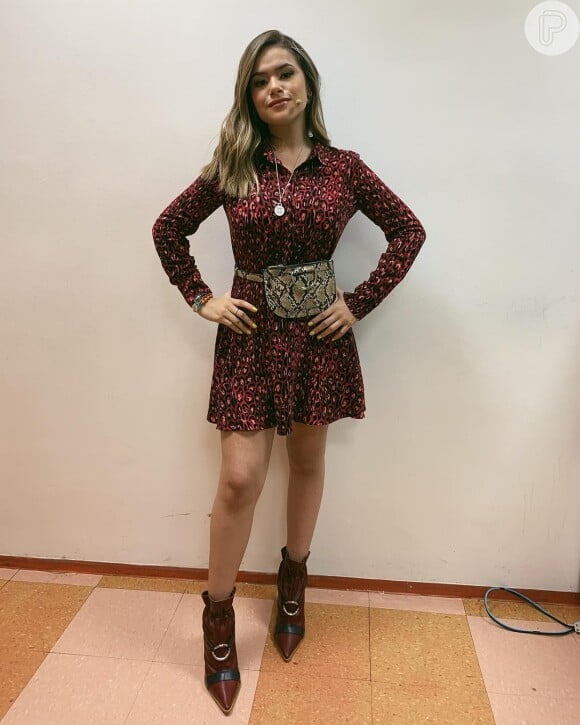 Maisa Silva gosta de combinar botas com vestidos curtos e estilosos