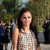 Selena Gomez  assistiu ao desfile da Luis Vuitton na Semana de Moda de Paris, em 1° de outubro