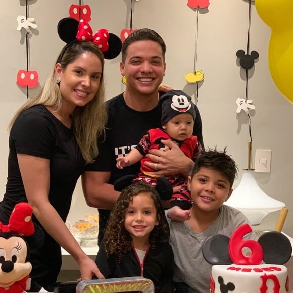 Wesley Safadão e Thyane Dantas comemoraram 6 meses do filho, Dom, nesta segunda-feira, 18 de março de 2019