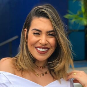 Naiara Azevedo foi aconselhada por artistas famosos a parar de cantar