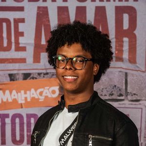 Thiago Genini é Bill Clinton em 'Malhação - Toda Forma de Amar'