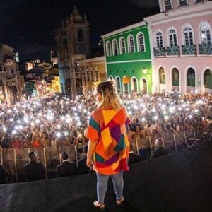 Marília Mendonça faz show que fará parte de seu DVD 'Todos os Cantos'