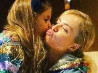 Eva, filha de Angélica e Huck, esbanja estilo em visita a museu nos EUA. Foto!