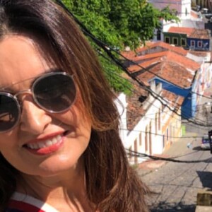 Fátima Bernardes foi elogiada por Túlio Gadêlha ao curtir passeio nesta sexta-feira santa, 19 de abril de 2019: 'Oh, linda'