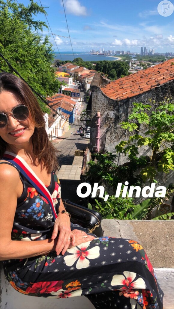 Fátima Bernardes foi elogiada por Túlio Gadêlha ao curtir passeio nesta sexta-feira santa, 19 de abril de 2019: 'Oh, linda'
