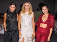 Looks monocromáticos e brilhosos nas primeiras filas dos desfiles da SPFW. Fotos