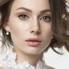 Maquiagem de noiva: tons neutros e pele com efeito natural é o mais indicado pelos especialistas