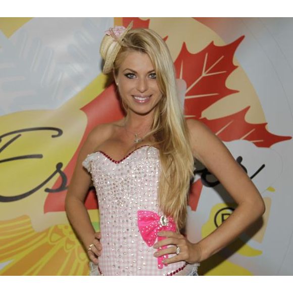 Marido de Carol Bittencourt, Jorge Sestini sobreviveu após nadar por três horas