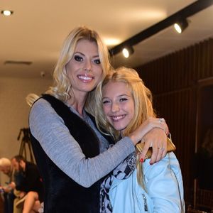 Desaparecida após acidente de lancha, Carol Bittencourt é mãe de Isabelle Bittencourt, de 17 anos