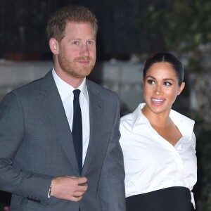 Meghan Markle espera o primeiro filho com príncipe William