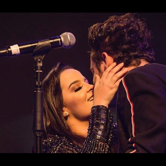 Maiara e Fernando Zór já protagonizaram momentos românticos no palco