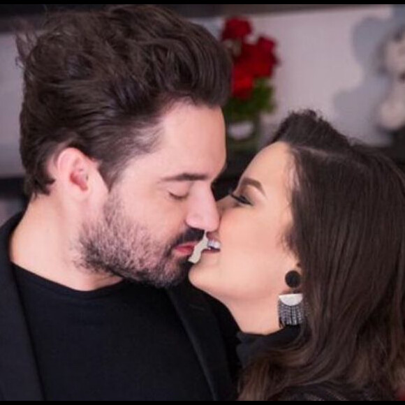 Fernando Zor surpreendeu Maiara com pedido de namoro nesta segunda-feira, 6 de maio de 2019