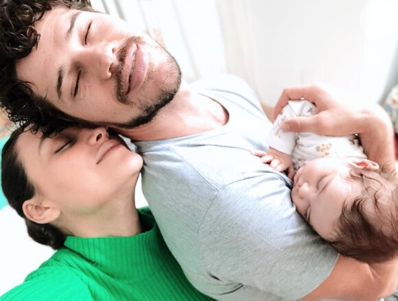 José Loreto e Débora Nascimento são pais de Bella, de 1 ano