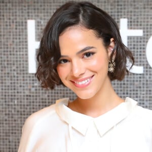 Bruna Marquezine vai estudar por três meses em Los Angeles