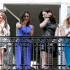 Selena Gomez, Vanessa Hudgens, Ashley Benson e Rachel Korine foram divulgar o filme 'Spring Breakers' em Paris, na França