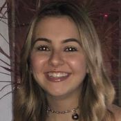 Klara Castanho garante ter superado complexo com corpo: 'Reafirmei como mulher'