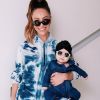 Sabrina Sato compartilha foto da filha, Zoe, com look trend