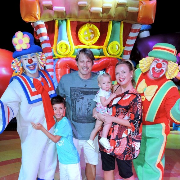 Eliana é mãe de Arthur e de Manuela