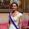 Kate Middleton elegeu vestido Alexander McQueen cheio de babados delicados para evento oficial