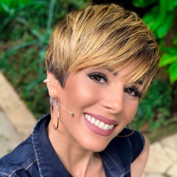 Ana Furtado passou por sessões de quimioterapia como parte do tratamento