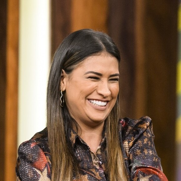 Simone, dupla de Simaria, caiu na risada com fala do filho: 'Parece a Bruxa do 71'