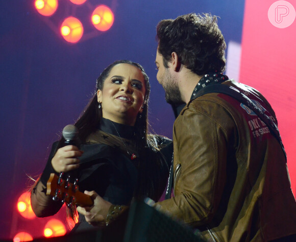 Maiara fez dueto com o namorado, Fernando Zor, durante show em Americana, interior de São Paulo, neste domingo, 16 de junho de 2019, após por fim a rumor de término de namoro