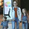 Fernanda Rodrigues fez passeio com os filhos em shopping da Barra da Tijuca, no Rio nesta sexta-feira, 21 de junho de 2019