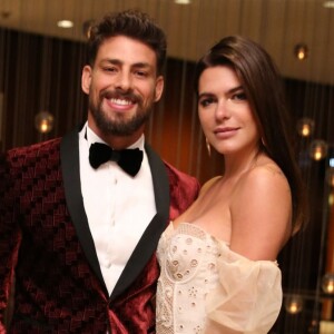 Cauã Reymond se casou com Mariana Goldfarb este ano