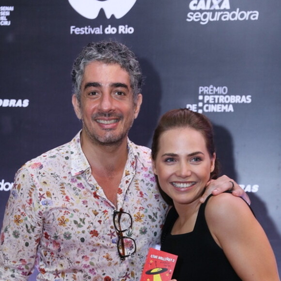 Leticia Colin e Michel Melamed estão juntos há 3 anos e grávidos do primeiro filho
