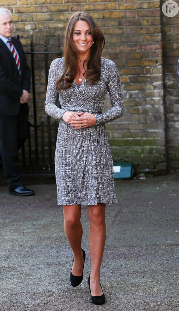 Kate Middleton foi criticada pela escritora Hilary Mantel, que a chamou de 'manequim de vitrine sem personalidade'