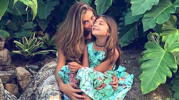 Grazi Massafera surge com a filha, Sofia, e surpreende fãs: 'Como cresceu'