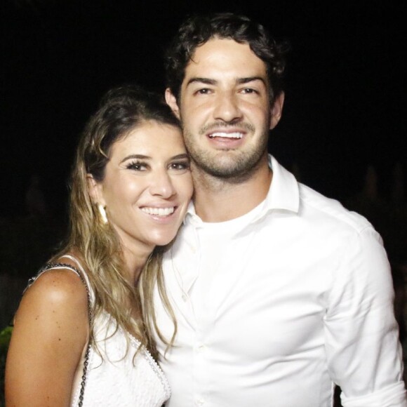 Rebeca Abravanel e Alexandre Pato retomam os compromissos profissionais nesta semana após se casarem no fim de semana